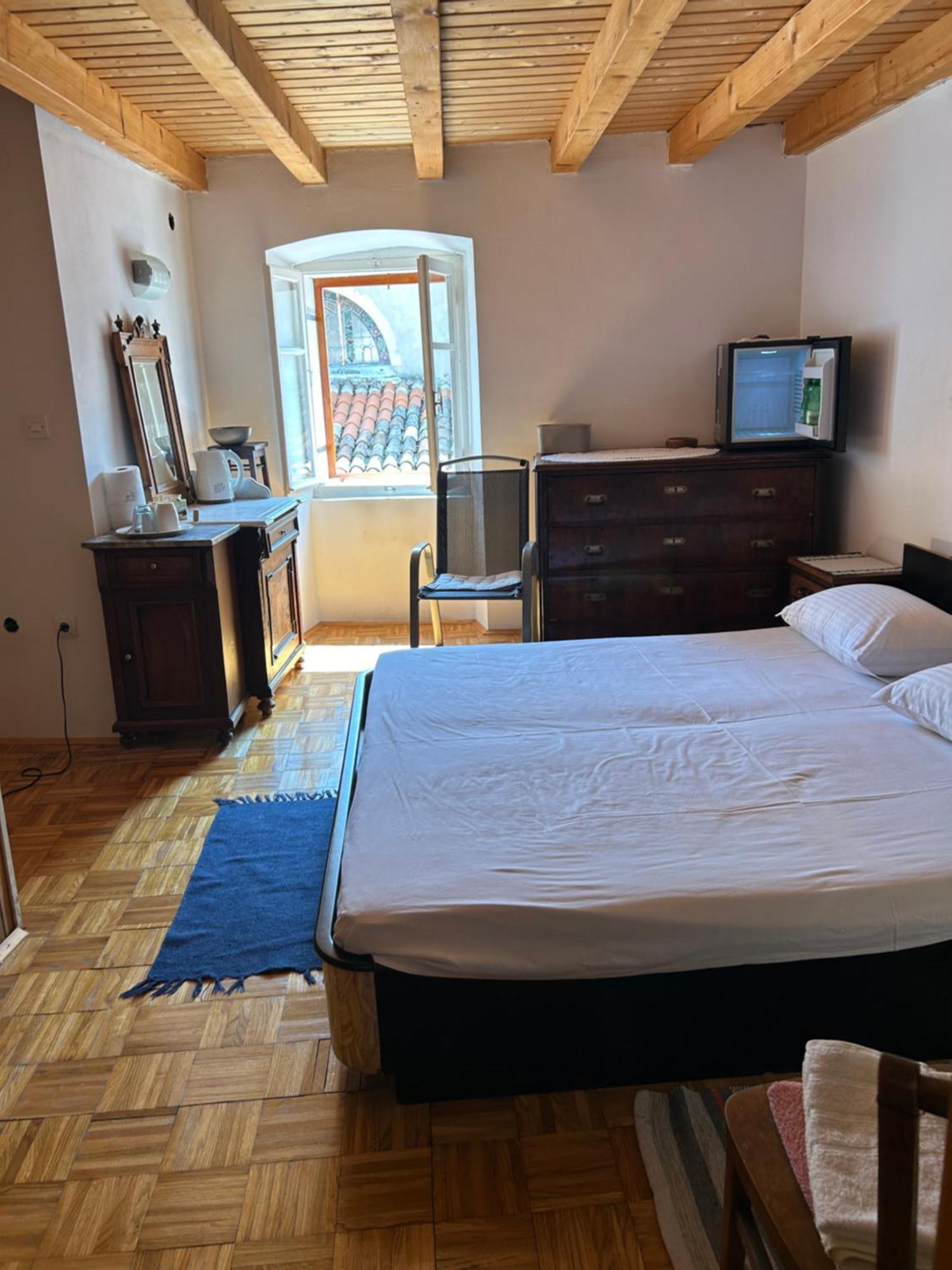Nice Room - Centar Cres Eksteriør bilde